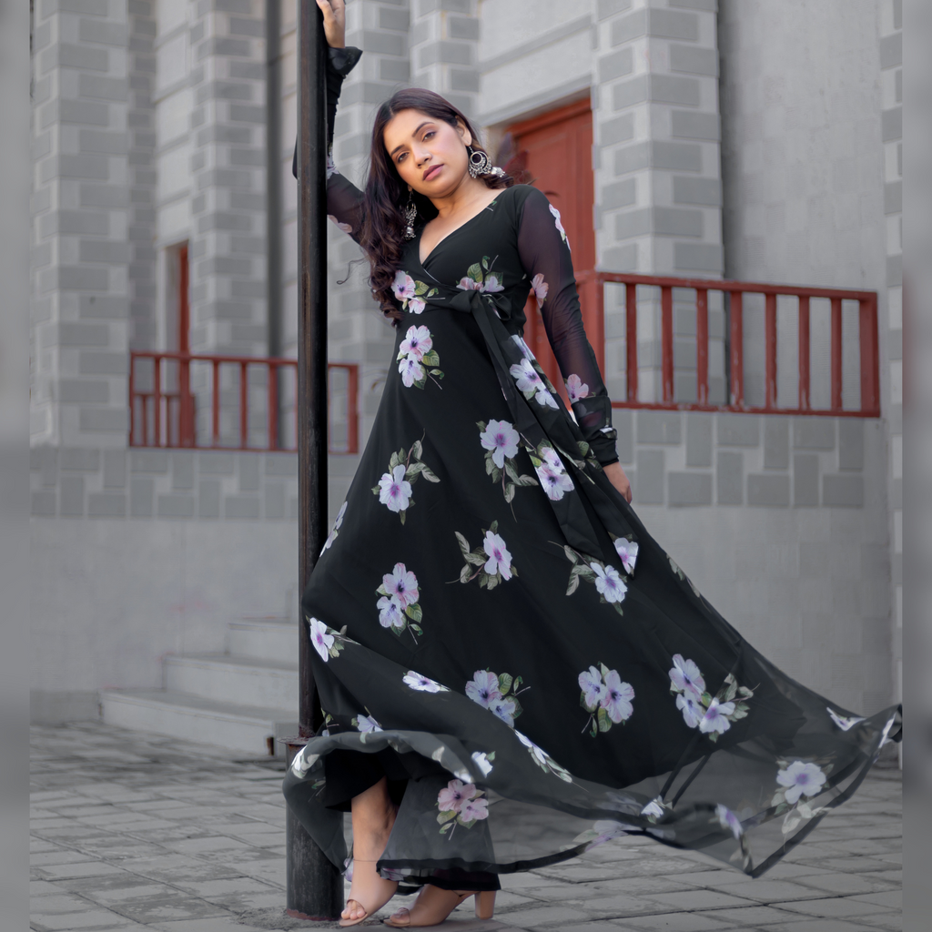 Black and White Flower Print Georgette Angharkha Gown –